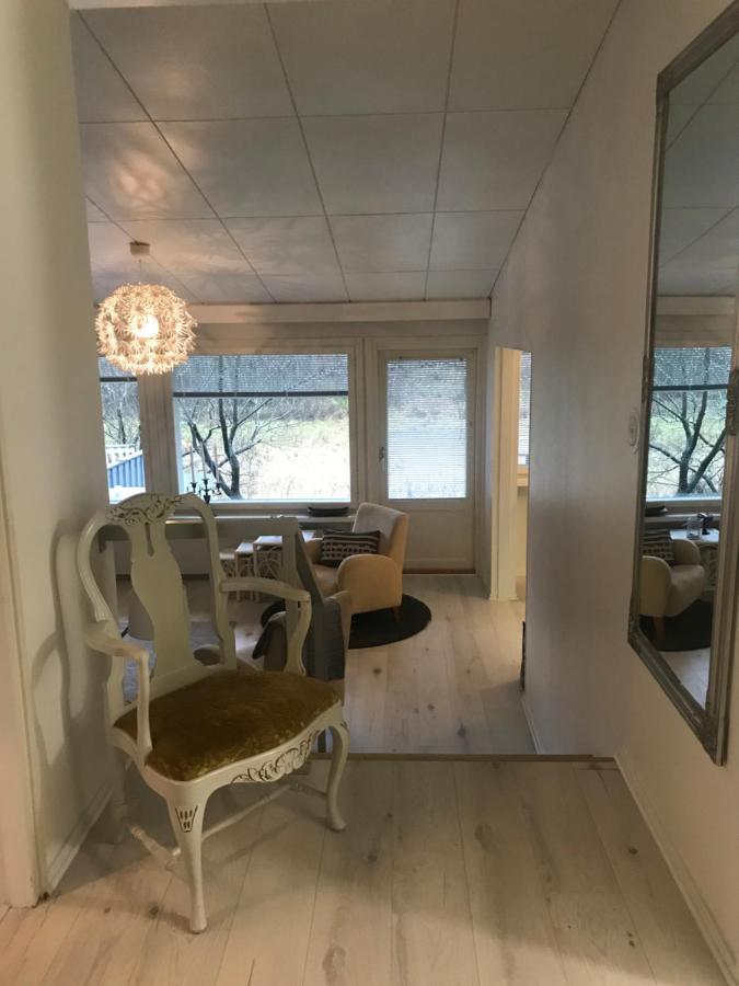 Tyylikaes Rivitaloasunto Lohjalla Exterior foto